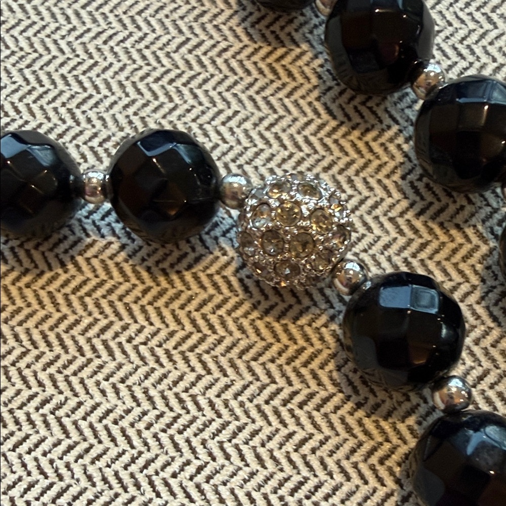 Kate Spade Elegant Black and Rhinestone / Silver Beaded Necklace - Picture 4 of 6